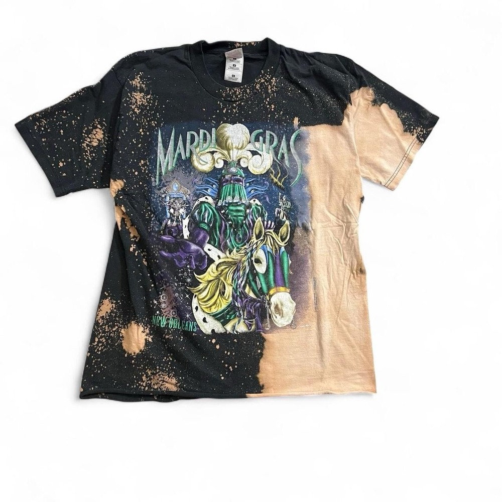 Vintage 1997 New Orleans Mardi Gras Cropped T-Shirt Size Large Grunge Skate